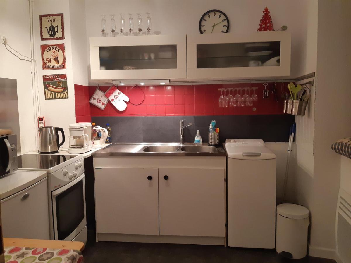 Le Bubele Au Coeur Du Centre Medieval Et Vignoble 希伯维列 外观 照片